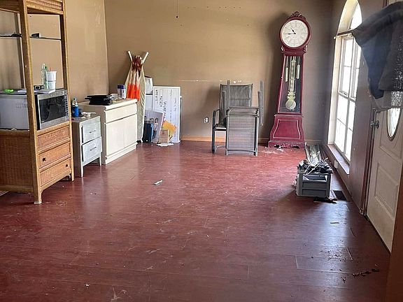 5th image of 3409 S 29th St