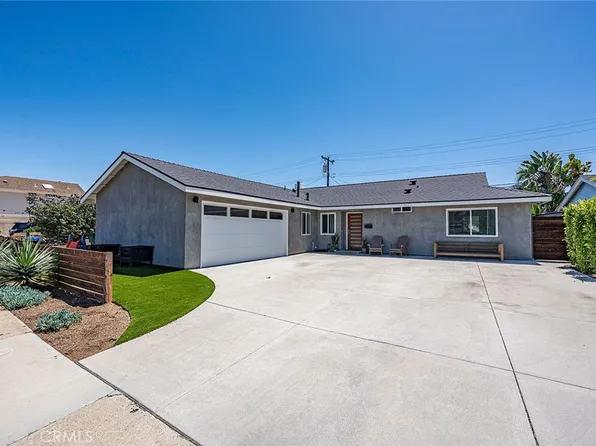5832 Middlecoff Dr, Huntington Beach, CA 92649
