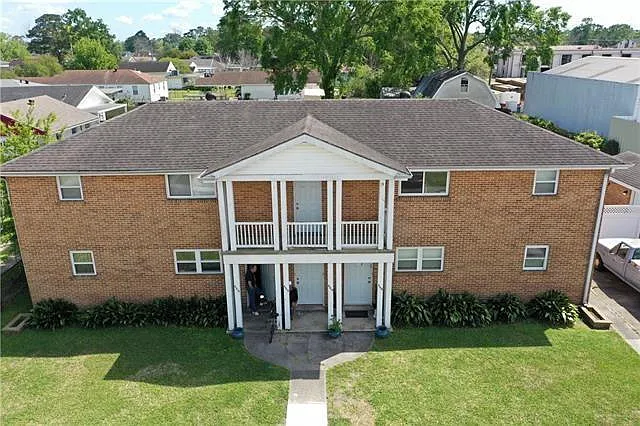 2 bed, 1.0 bath, 750 sqft, $1,375 — Photo 1