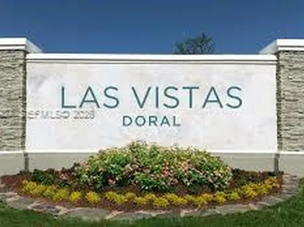 8225 Lake Dr APT 404, Doral, FL 33166