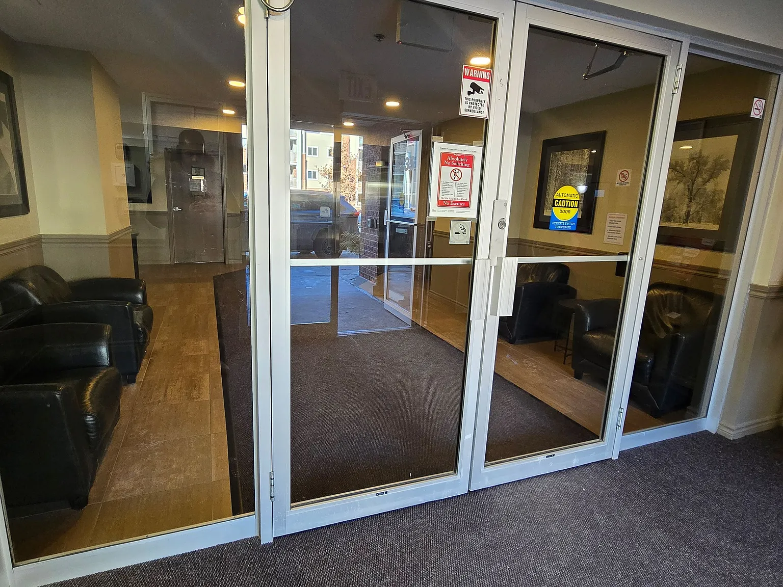 3 bed, $2,700 — Photo 3