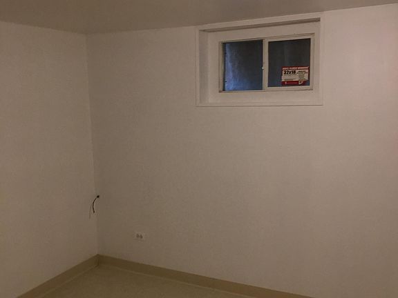 4th image of 14909 Ashland Ave