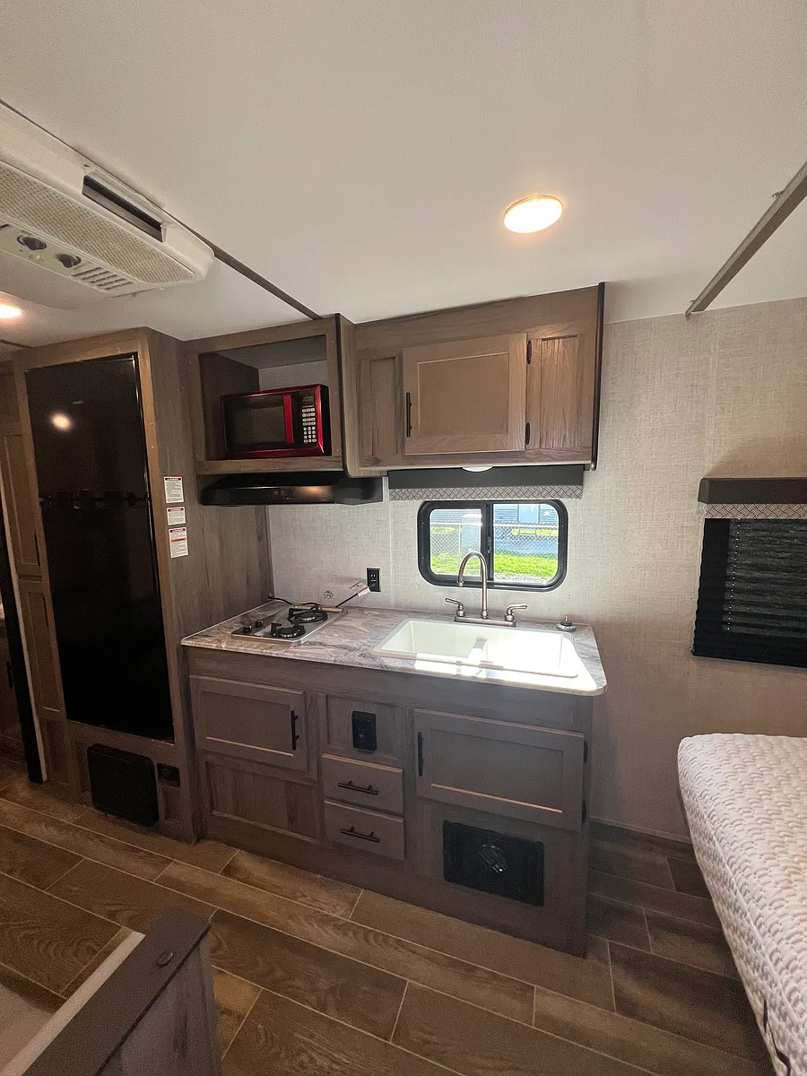 Building Photo - 1130 Heron Ln #RV3