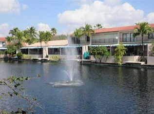 8455 Ardoch Rd, Miami Lakes, FL 33016