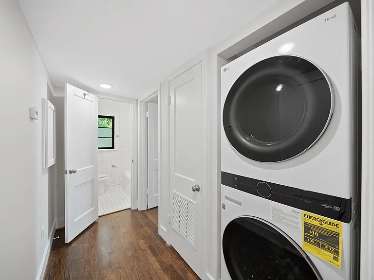 520 Lovett Blvd #2D — Photo 13