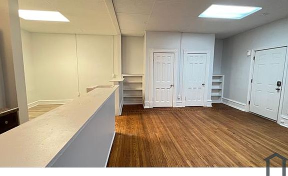 4th image of 4212 Parkside Ave #3