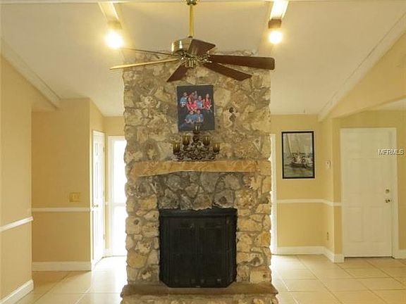 5th image of 1583 Ensenada Dr