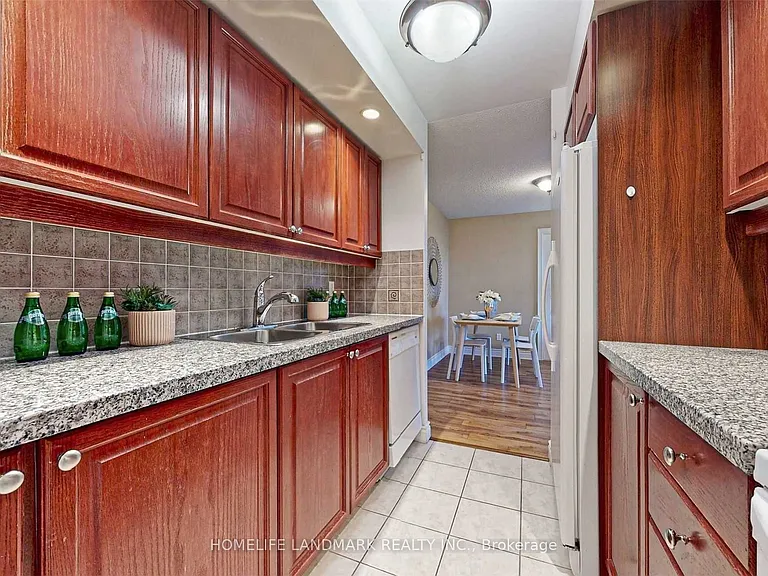 10 Northtown Way #501 — Photo 4
