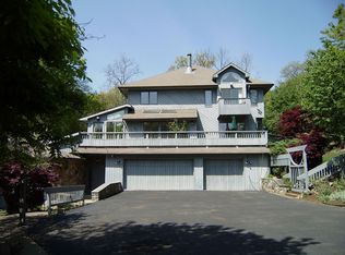 5 S Ridge Rd, Pomona, NY 10970