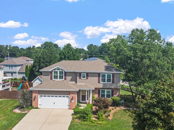 215 Colony Ln, New Lenox, IL 60451