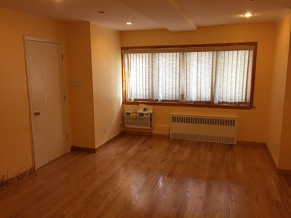 2nd image of 234 Bay 40th St #1