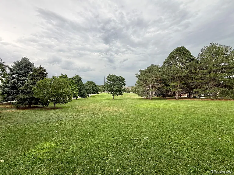 1285 W Gill Pl — Photo 42