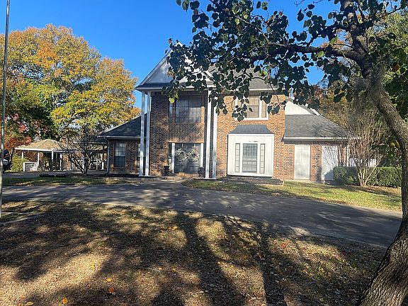 2nd image of 143 Rolling Meadows Dr