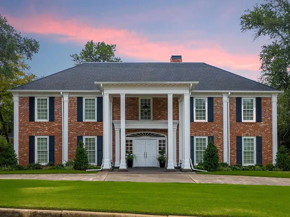 1304 Inverness St, Longview, TX 75601