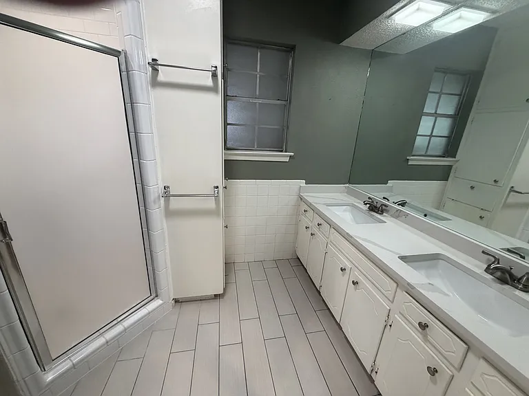 804 Spring Brook Dr — Photo 8