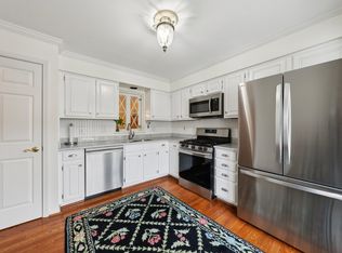 7493 Digby Grn, Alexandria, VA 22315
