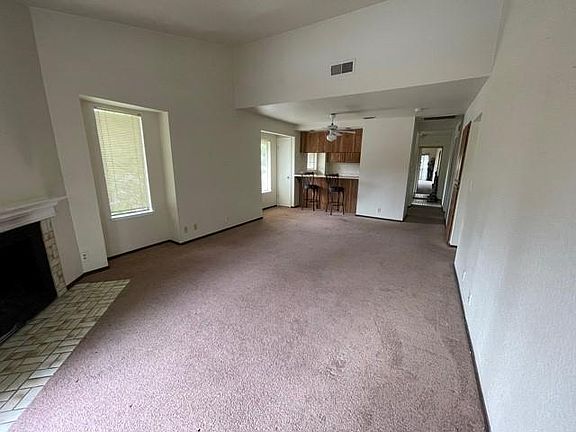 4th image of 720 Sunrise Ave APT 56