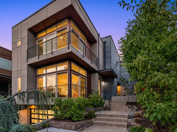 4554 45th Avenue NE, Seattle, WA 98105