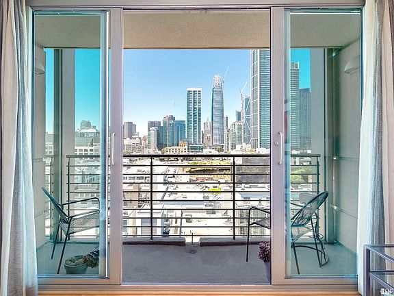 3rd image of 219 Brannan St Unit 16B