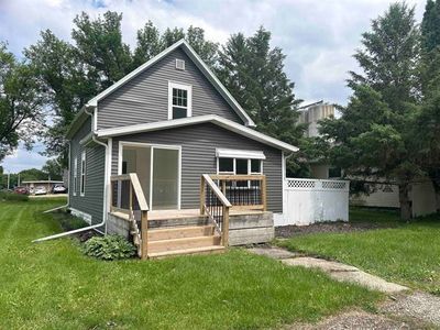 106 2nd St, Gruver, IA, 51334