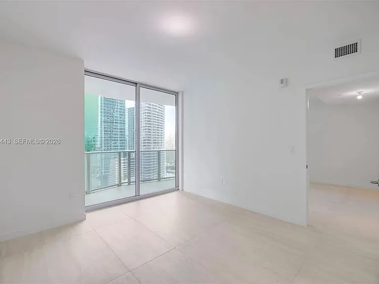 77 SE 5th St #2305 — Photo 16