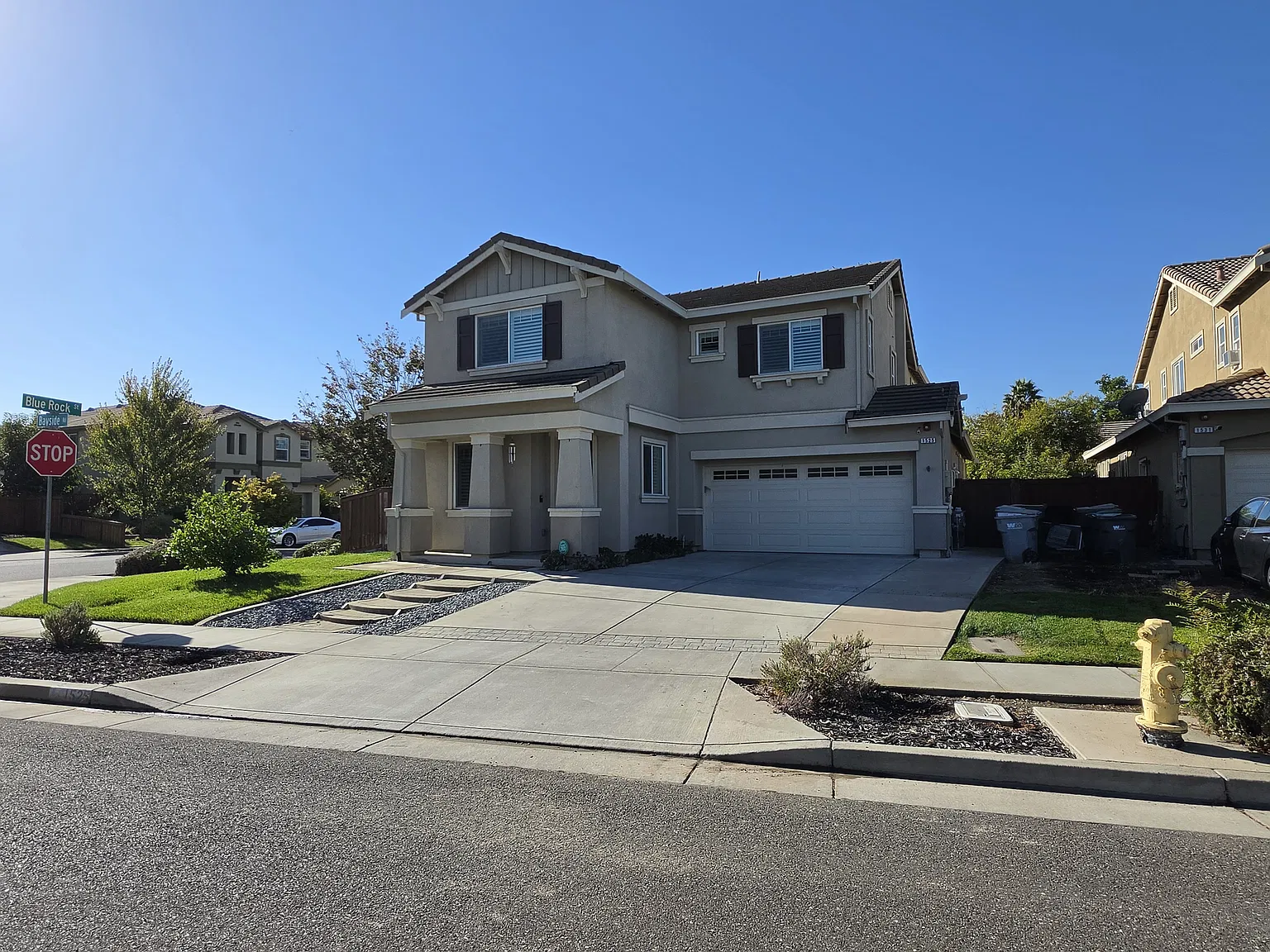 5 bed, 2896 sqft, $3,850 — Photo 1
