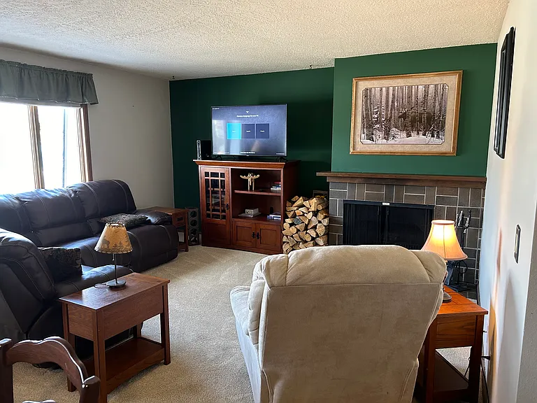 240 E La Bonte St #35 — Photo 4