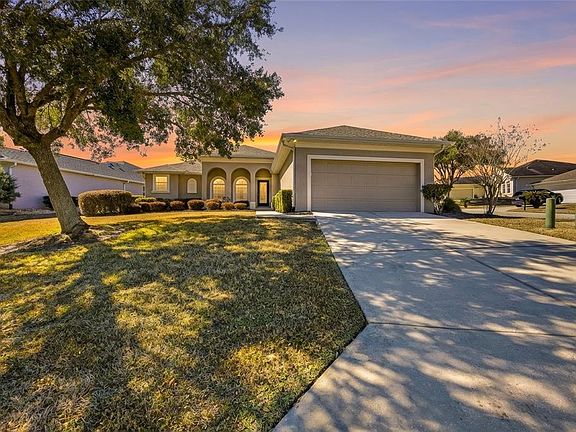 3rd image of 6440 SW 50th Ter