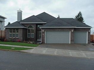 535 Yapa Dr, Silverton, OR