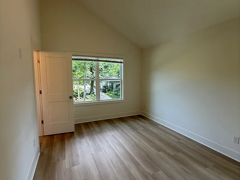 807 E Harrison Ave — Photo 11