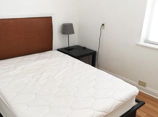 335 W 31st St APT 2R, Chicago, IL 60616