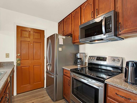 4th image of 15057 E Jarvis Place