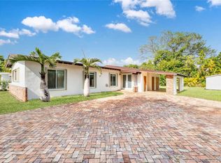 6221 SW 38th St, Miami, FL 33155