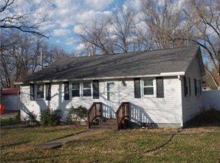 119 E Walnut St, Cowden, IL 62422