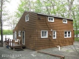 71 Whitney Lake Rd, Hawley, PA 18428