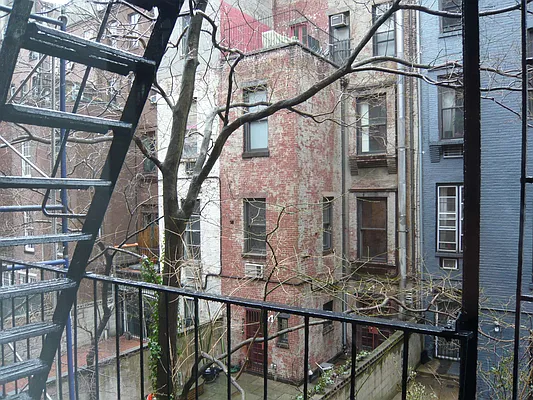 Rented by Sandra Serebin, LREB | media 11