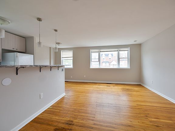 4th image of 12526 Biscayne Dr #1F