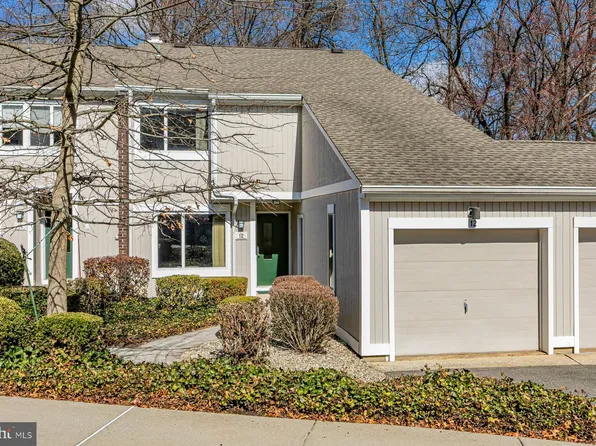 12 Cameron Ct, Princeton, NJ 08540