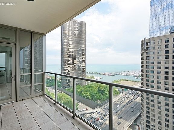 4th image of 600 N Lake Shore Dr APT 2312