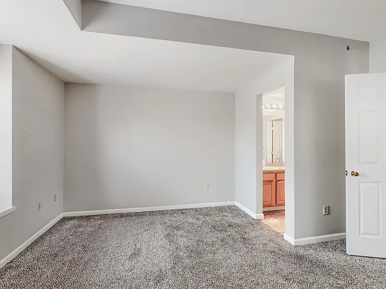 920 E Plum Creek Pkwy #106 — Photo 22