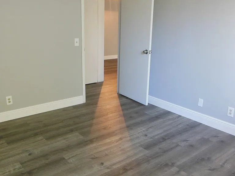 706 Executive Center Dr #37-2-37 — Photo 15