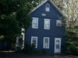 35 Sally St, Bloomingdale, NJ 07403