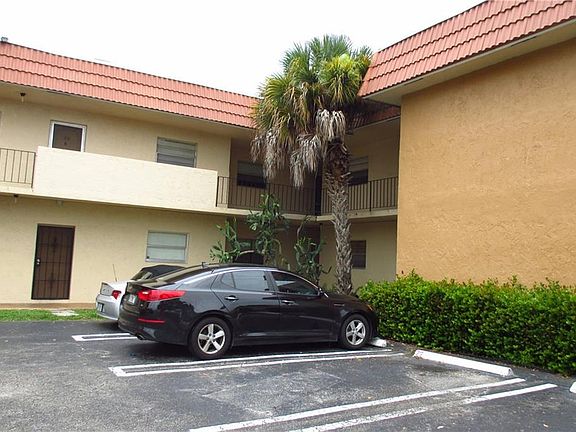2nd image of 10270 NW 35th St APT 3