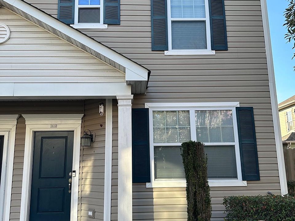 1st image of 1612 Halesworth Ln