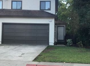 3 Francis Cir, Rohnert Park, CA 94928