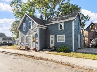 68 Leonard St, Athol, MA 01331
