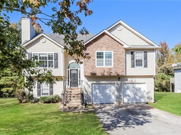 10876 Knotty Pine Pl, Hampton, GA 30228