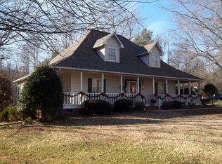 302 N Deerfield Cir, Salisbury, NC 28147