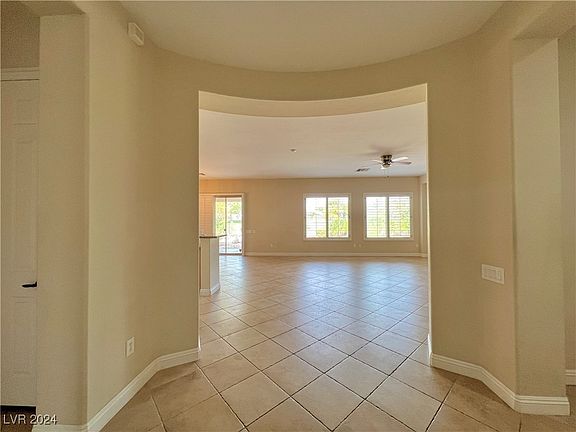 5th image of 7263 Bugler Swan Way
