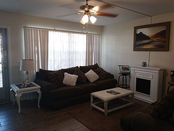 2nd image of 5876 21st St N APT 2
